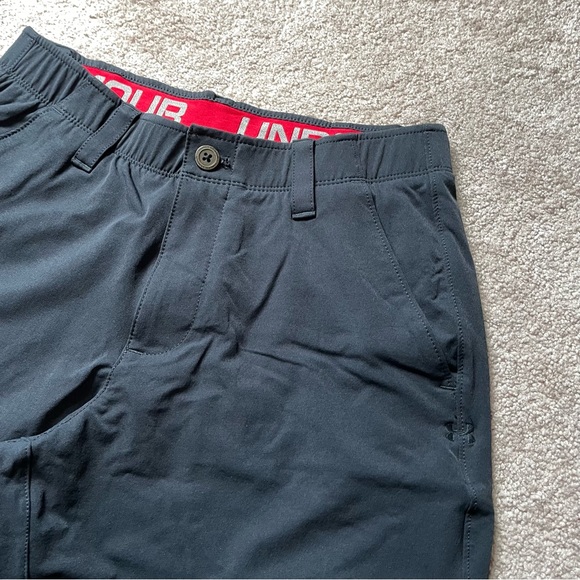 Under Armour Slacks 30/32 - Picture 4 of 6